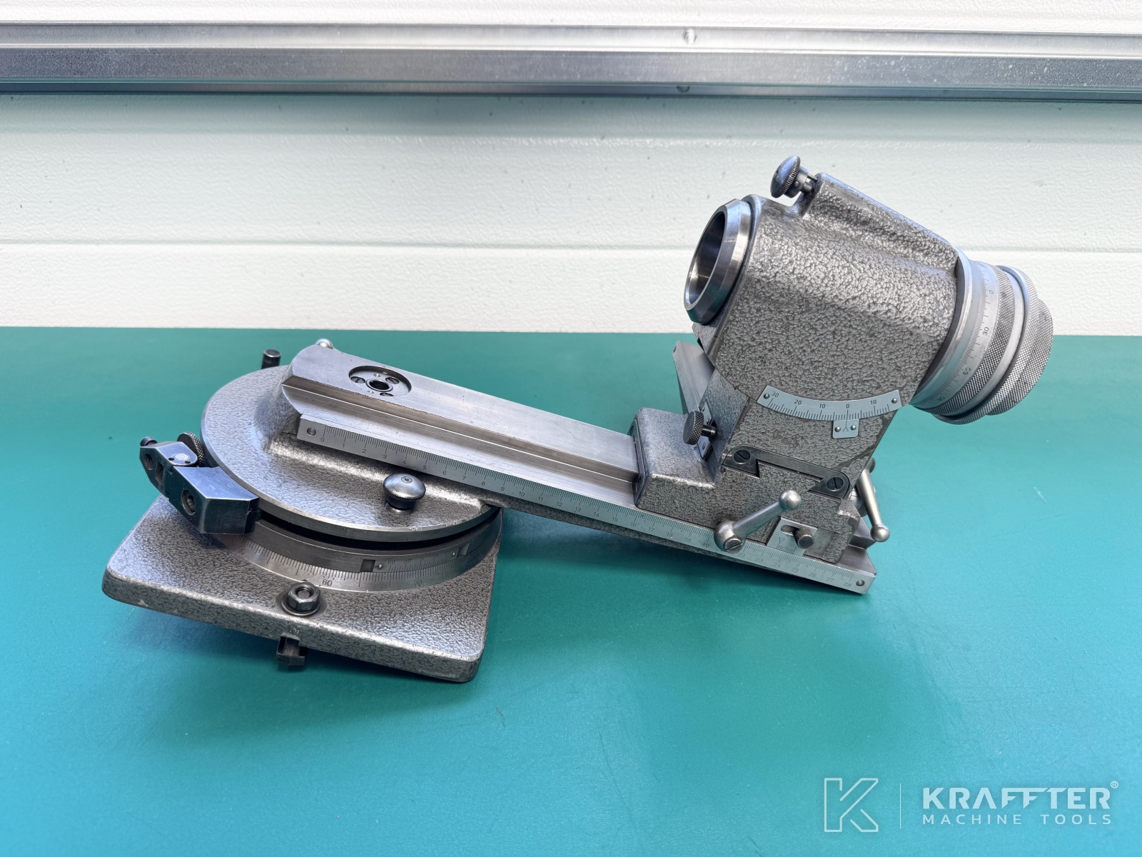 Radius-Schleifvorrichtung für DECKEL S11