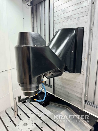 Gebrauchte Industriemaschine CNC Bearbeitungszentrum EUMACH UMC1000 90122