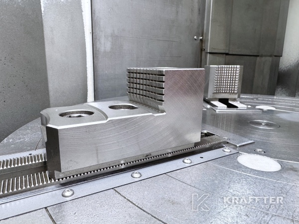 Gebrauchtmaschine zum Drehen MAZAK Mega Turn 900 90171