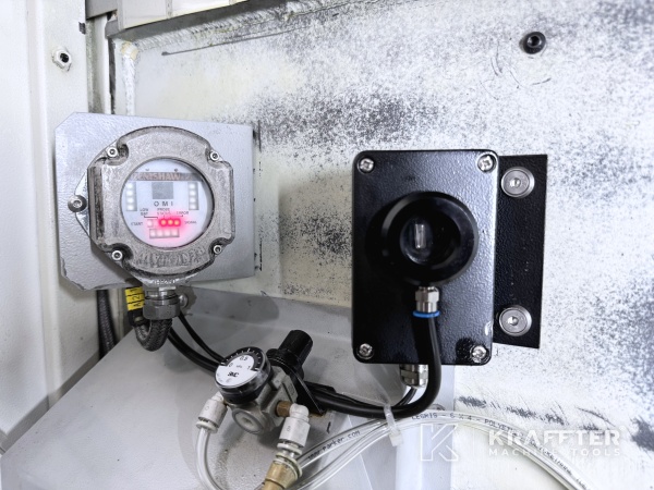 Industriemaschinen zum CNC Bearbeitungszentrum CHIRON FZ 08K S Magnum High Speed Plus 90153
