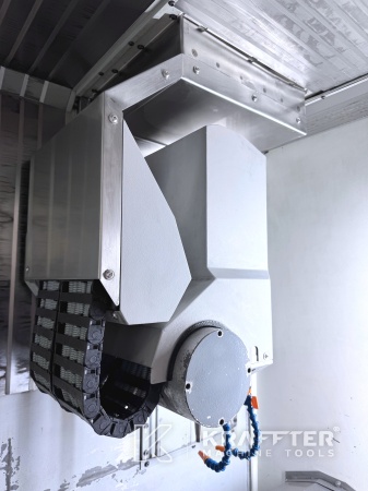 Präzisionsbearbeitung mit gebrauchten CNC Bearbeitungszentrum CHIRON FZ 08K S HSP 90066