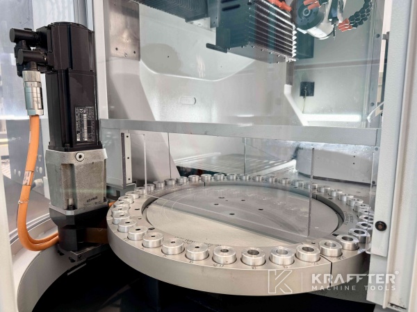 Hochpräzisions-CNC Werkzeugschleifmaschine WALTER Helitronic Power Production 90148 | Werkzeugmaschinen gebraucht