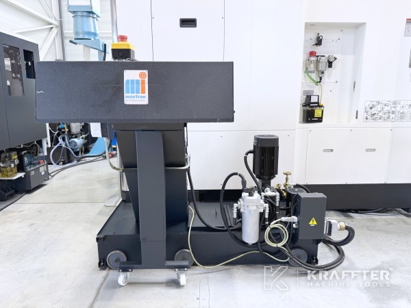 Späneförderer auf MAZAK VTC 800/30SR 90187
