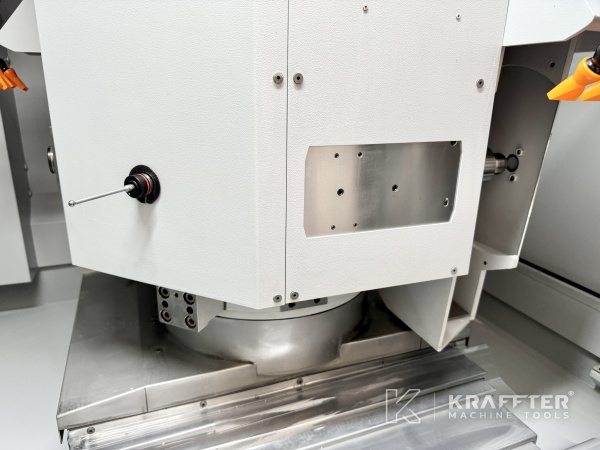 CNC Rundschleifmaschine für die Metallbearbeitung und Feinmechanik KELLENBERGER 100 90121