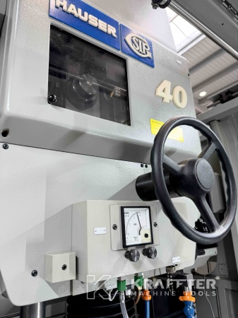 Koordinatenschleifmaschine HAUSER S40-400 90101 – überholt, Vertrieb in Deutschland, Europa und weltweit.