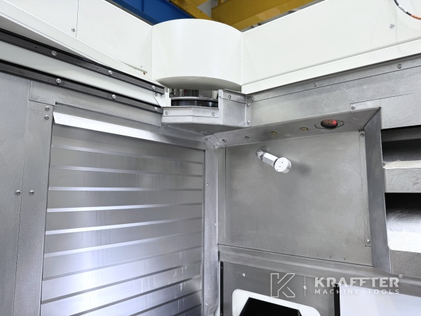 Präzisionsbearbeitung mit gebrauchten CNC Bearbeitungszentrum GROB G350 90169