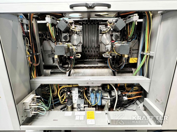 Computergesteuerte Drehmaschine INDEX G160 90083