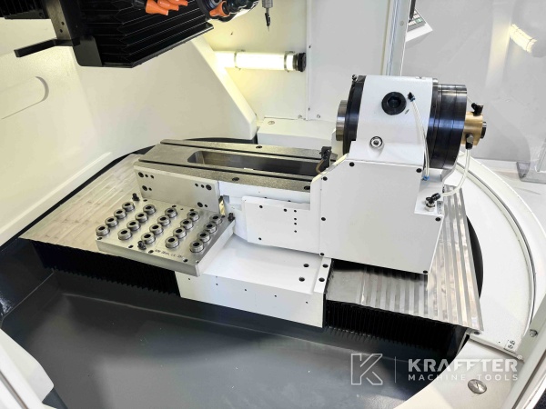Schärfmaschine für Bohrer, Fräser, Klingen und Schneideinsätze WALTER Helitronic Basic 90112