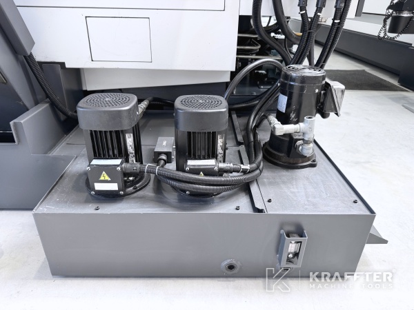 CNC Drehmaschine für die Metallbearbeitung und Feinmechanik NAKAMURA TOME WT 100 90182