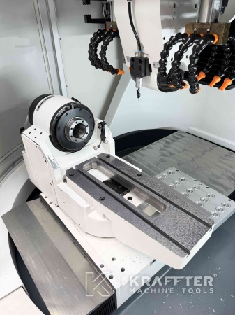 Verkauf von CNC Werkzeugschleifmaschine WALTER Helitronic Basic 90142 Gebrauchte Werkzeugmaschinen