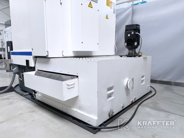 Numerisch gesteuert CNC Werkzeugschleifmaschine WALTER Helitronic Power 90186 - Werkzeugmaschinen gebraucht