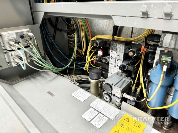 Feinmechanik : CNC Drehmaschine INDEX G160 90083