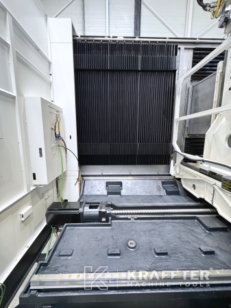 Ankauf und Verkauf von CNC Bearbeitungszentrum MAZAK VTC 800/30SR 90187 Europa, Schweiz, international