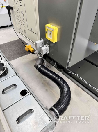 Präzisionsbearbeitung mit gebrauchten CNC Werkzeugschleifmaschine WALTER Helitronic Power Production 90148