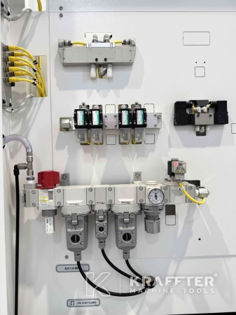 Ankauf und Verkauf von CNC Bearbeitungszentrum MAZAK Variaxis C-600 90161 Europa, Schweiz, international