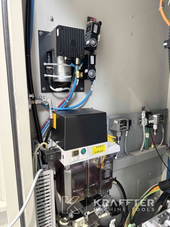 CNC Bearbeitungszentrum zu verkaufen : WILLEMIN MACODEL W 408 MT 90131 | Gebrauchte Werkzeugmaschinen