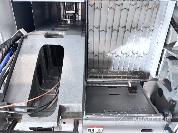 CNC Bearbeitungszentrum HAAS UMC 750 SS 90145 – überholt, Vertrieb in Deutschland, Europa und weltweit.