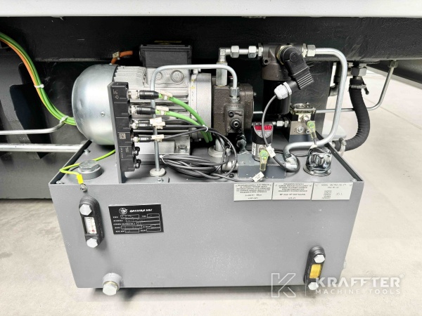 CNC Rundschleifmaschine zu verkaufen : TACCHELLA Elektra UA 1200 90114 | Gebrauchte Werkzeugmaschinen