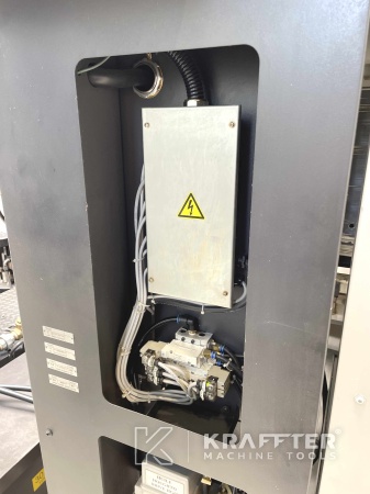 Ankauf und Verkauf weltweit von CNC Rundschleifmaschine, gebraucht, OKUMA GP-26T II 20690-023
