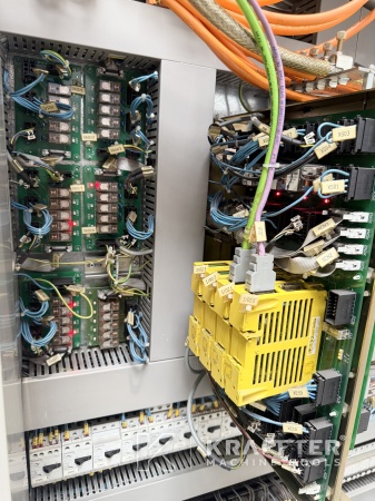 Schaltschrank für Industriemaschine CMZ TX66 Y2 Quattro 90119
