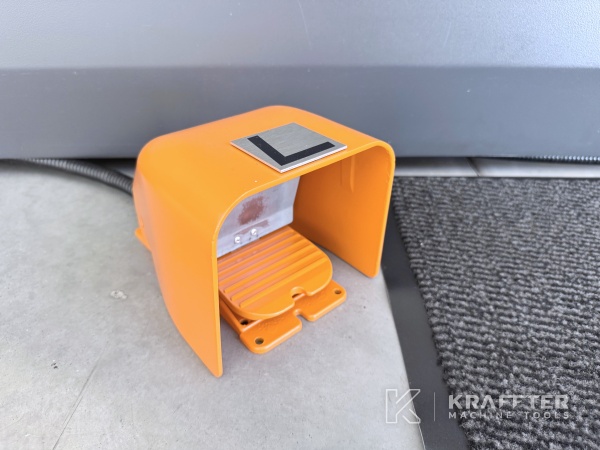 Drehmaschine mit CNC-Steuerung NAKAMURA TOME WT 100 90182 KRAFFTER – Händler für gebrauchte Werkzeugmaschinen
