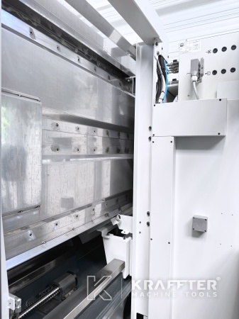 Präzisionsdrehmaschine BIGLIA B750-YS 90183 Gebrauchte Werkzeugmaschinen