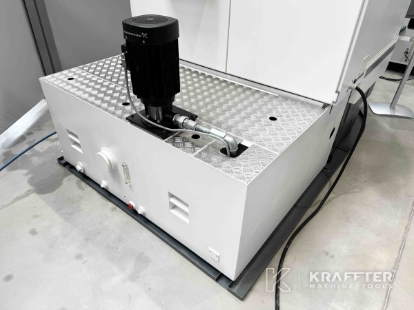 Gebrauchtmaschinen: CNC Werkzeugschleifmaschine WALTER Helitronic Basic 5 Achsen 90112