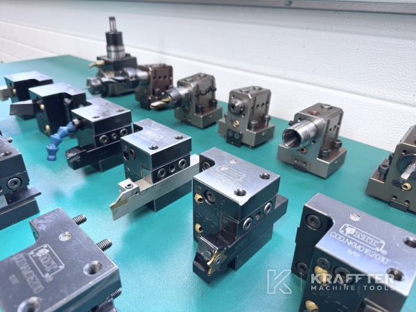 Ersatzteile, Zubehör und Werkzeuge für CNC Drehmaschine NAKAMURA TOME WT 100 90182