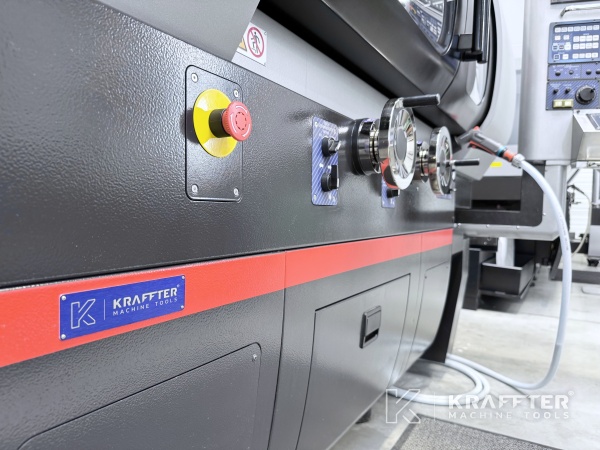 CNC Flachschleifmaschine zu verkaufen : AMADA Techster 84 90162 | Gebrauchte Werkzeugmaschinen