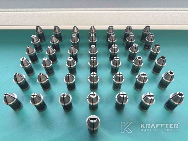 Ausrüstungen , Zubehör für CNC Bearbeitungszentrum WILLEMIN MACODEL W 408 MT 90131