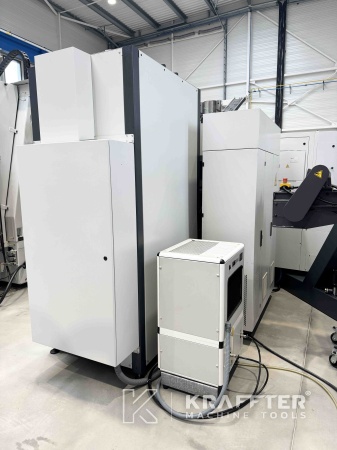 Industriemaschinen zum Fräsen CNC Bearbeitungszentrum MIKRON UCP 600 Vario 90074 