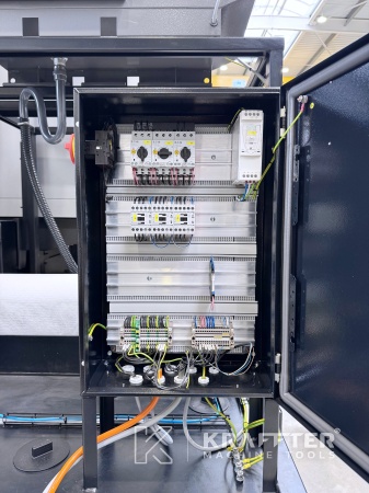 Schaltschrank für Industriemaschine AMADA Techster 106 90163