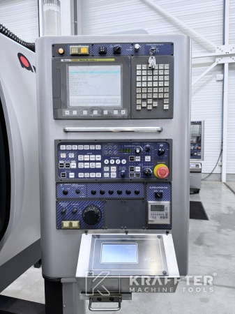 Numerische Steuerung FANUC series 32i-B AMADA Techster 84 90162