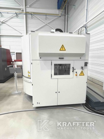 Industriemaschinen zum Fräsen CNC Bearbeitungszentrum MIKRON HSM 800 20690-041 