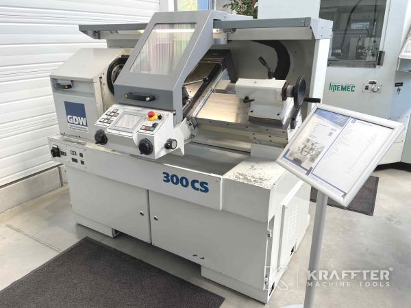 Feinmechanik : CNC Zyklendrehmaschine GDW 300 CS 90069