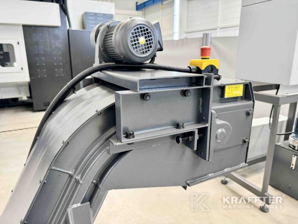 CNC Drehmaschine zu verkaufen TAKISAWA TS-4000 YS 90081 Gebrauchte Werkzeugmaschinen