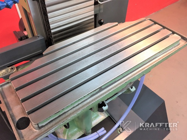 Konventioneller Frästisch DECKEL FP1 20689-901 
