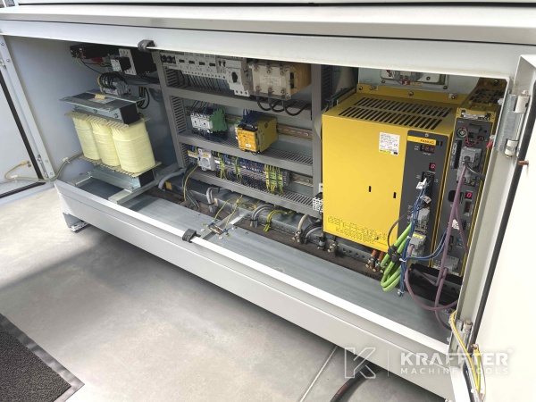 Schaltschrank CNC Zyklendrehmaschine GDW 300 CS 90069