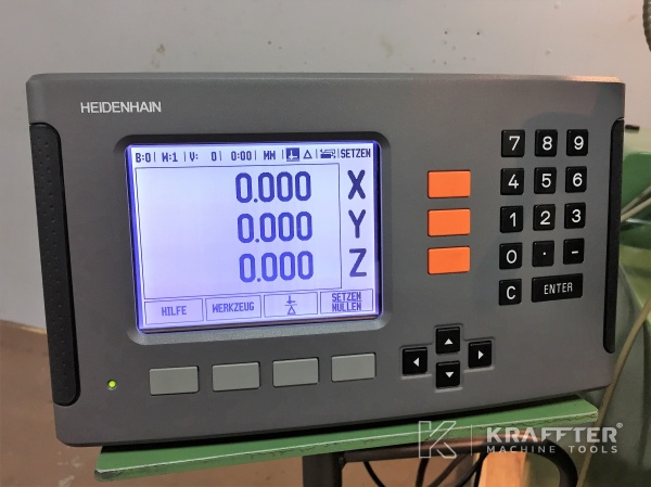 Bedienpult auf Werkzeugschleifmaschine EWAG WS 11 20689-915