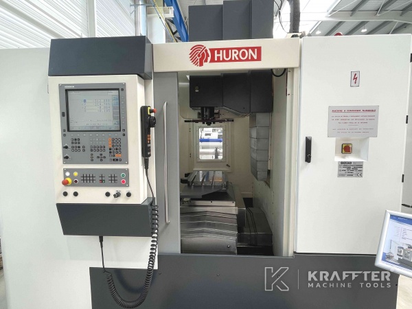 Feinmechanik : CNC Bearbeitungszentrum HURON VX6 APC 90072