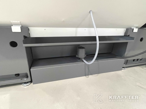 Konventionelle Drehmaschine für die Metallbearbeitung und Feinmechanik COLCHESTER MASTER VS 3250 20690-006
