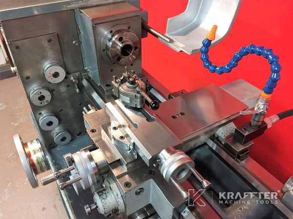 Gebrauchtmaschine zum Drehen SCHAUBLIN 150 20689-898