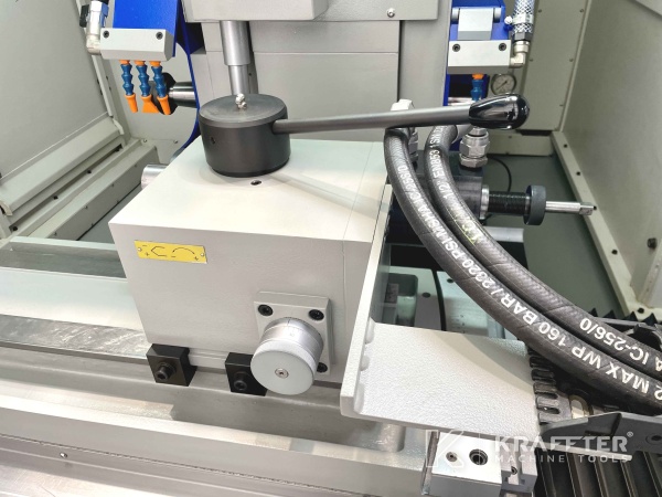 CNC Rundschleifmaschine zu verkaufen : GER C-1000 CNC 90088 | Gebrauchte Werkzeugmaschinen