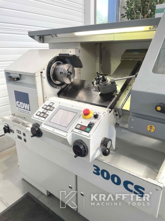 CNC Zyklendrehmaschine zu verkaufen : GDW 300 CS 90069 | Gebrauchte Werkzeugmaschinen
