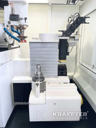 CNC-Schärfmaschine ISOG Fortis 20689-989 Gebrauchte Werkzeugmaschinenµ