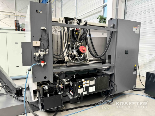CNC Drehmaschine für die Metallbearbeitung TAKISAWA TS-4000 YS 90081
