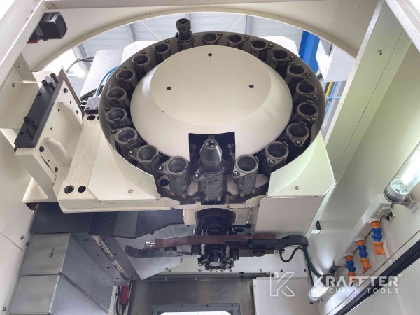 CNC Bearbeitungszentrum mit numerischer Steuerung HURON VX6 APC 90072