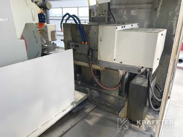 CNC Rundschleifmaschine numerisch gesteuert OKUMA GP-26T II 20690-023 , Gebrauchte Werkzeugmaschinen