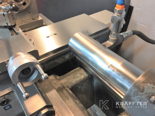 Feinmechanik : Konventionelle Drehmaschine SCHAUBLIN 135 20689-894