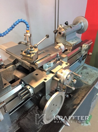 Industriemaschinen zum Drehen Konventionelle Drehmaschine SCHAUBLIN 135 20689-894